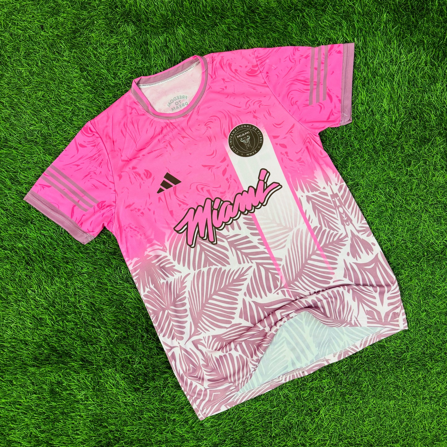 INT MIA SPECIAL 2025 SKY PINK