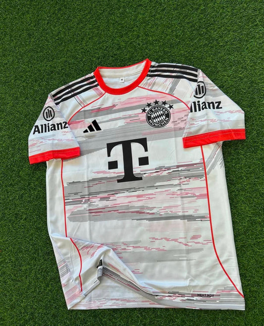 BAY AWAY 2025/26
